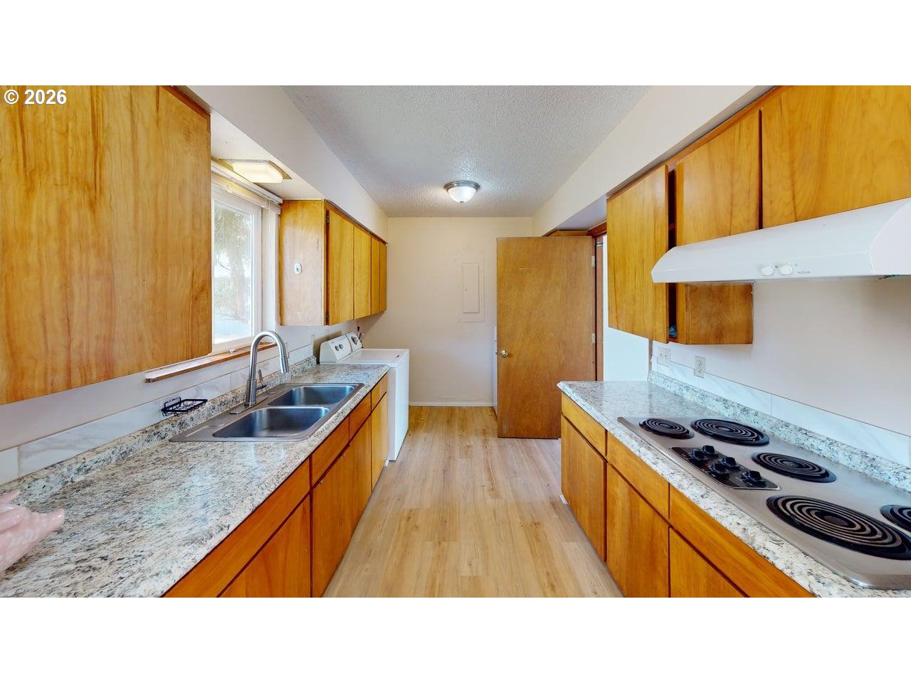 965 Southwest Pucker Huddle Road White Salmon, WA 98672 - Photo 16 of 31
