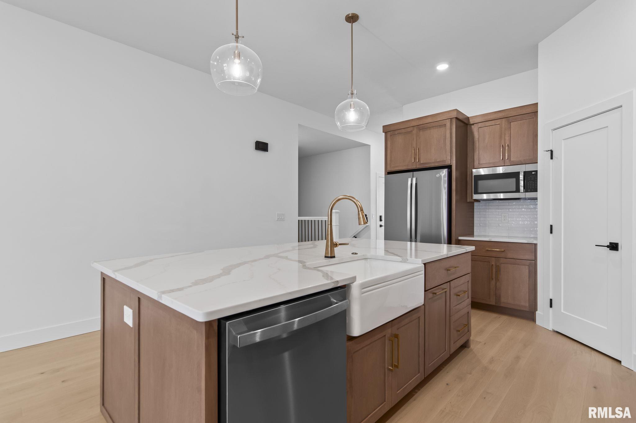 4620 Tess Drive Springfield, IL 62711 - Photo 11 of 35