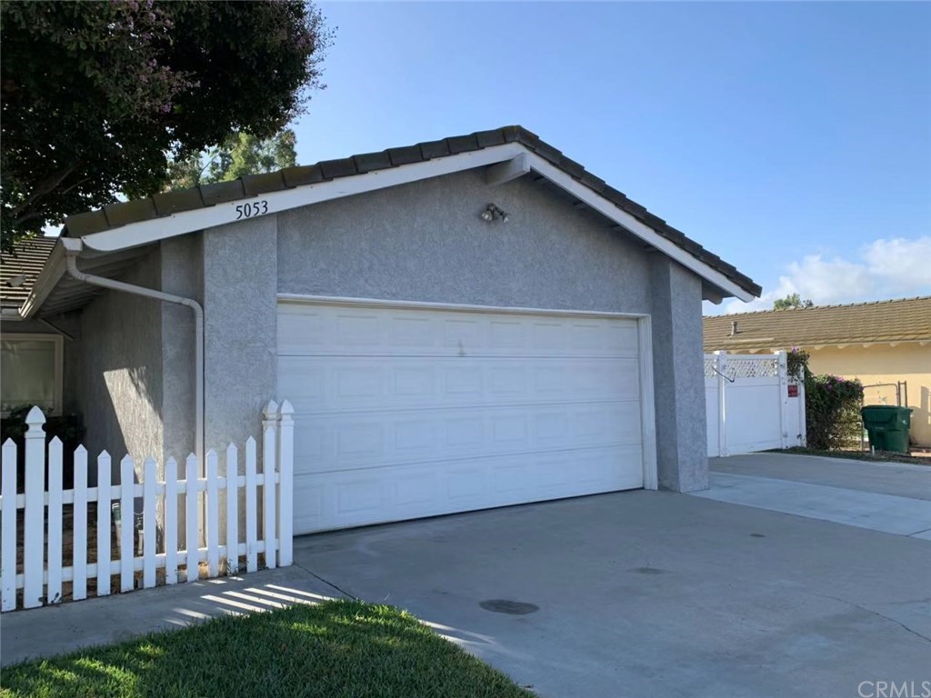 5053 Roundup Road Norco, CA 92860 - Photo 2 of 71 2-car garage and driveway