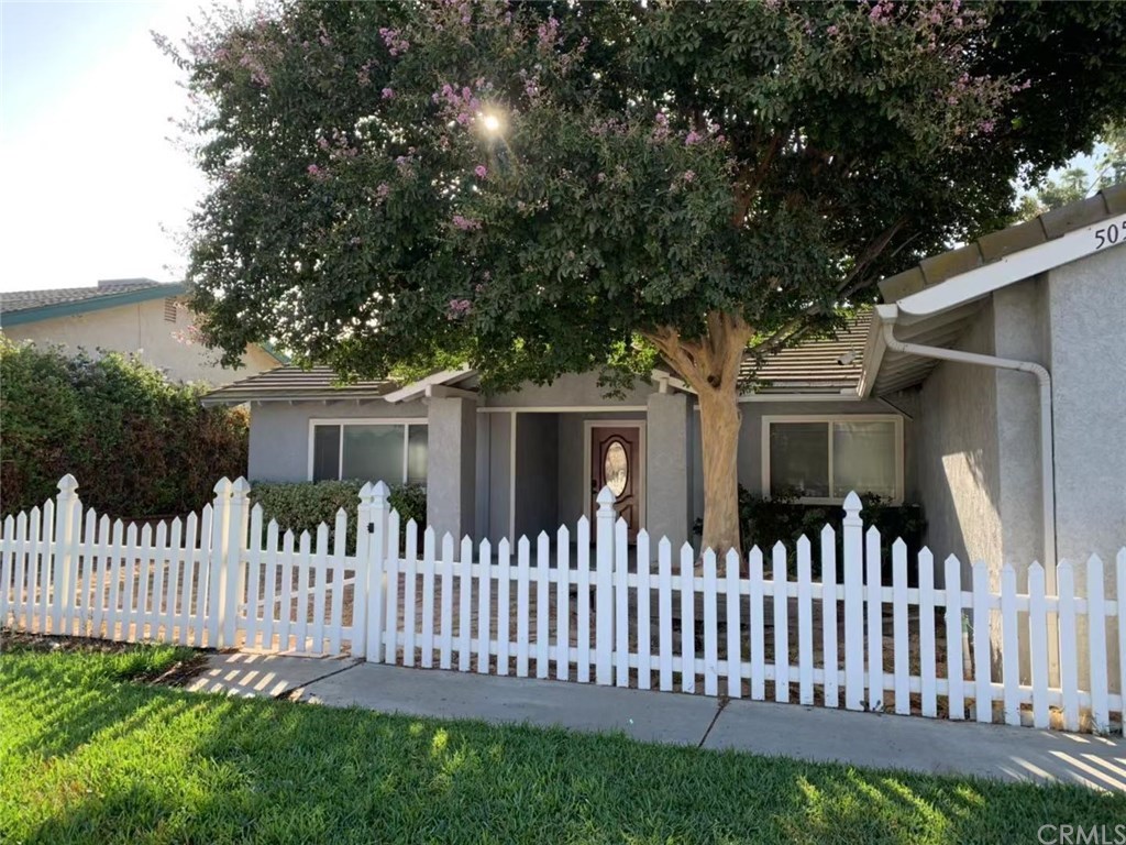 5053 Roundup Road Norco, CA 92860 - Photo 4 of 71 front yard