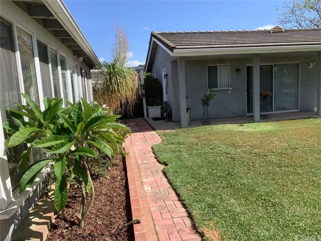 5053 Roundup Road Norco, CA 92860 - Photo 51 of 71 sun room and guest house