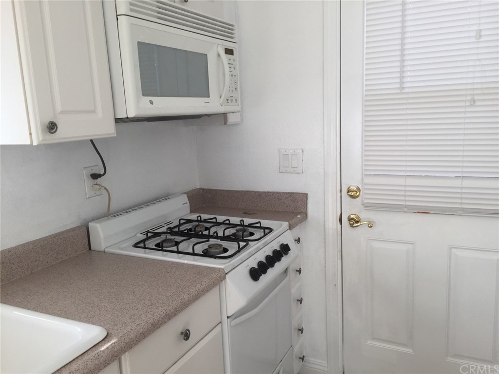 5053 Roundup Road Norco, CA 92860 - Photo 69 of 71 stove in guest house