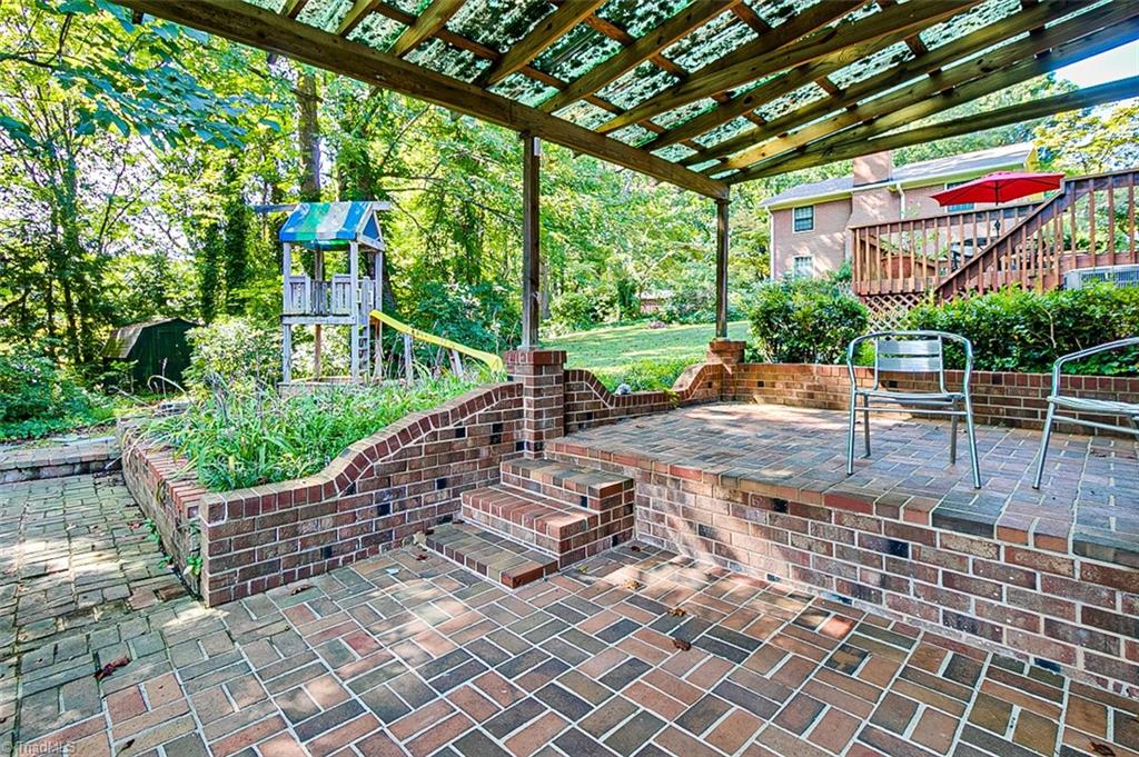 910 Greystone Road Asheboro, NC 27203 - Photo 26 of 28 Gallery Image 26
