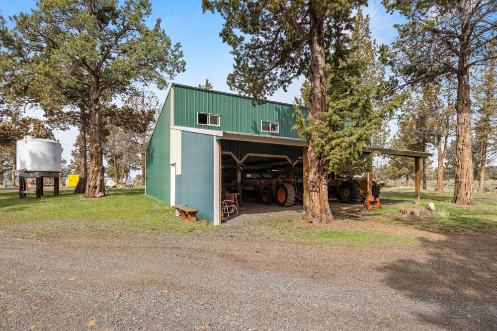 47477 Gerber Road Bonanza, OR 97623 - Photo 30 of 63 a view of a house with outdoor space and trees