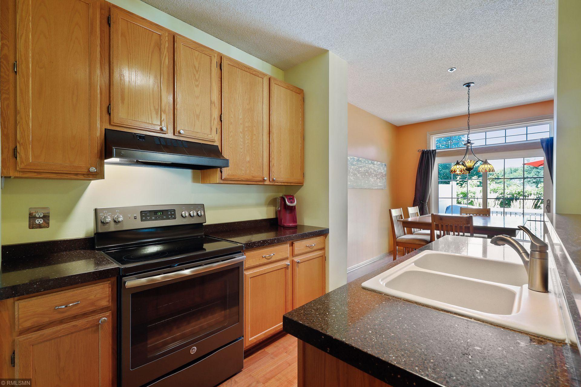 8435 Cortland Road Eden Prairie, MN 55344 - Photo 13 of 21 Gallery Image 13
