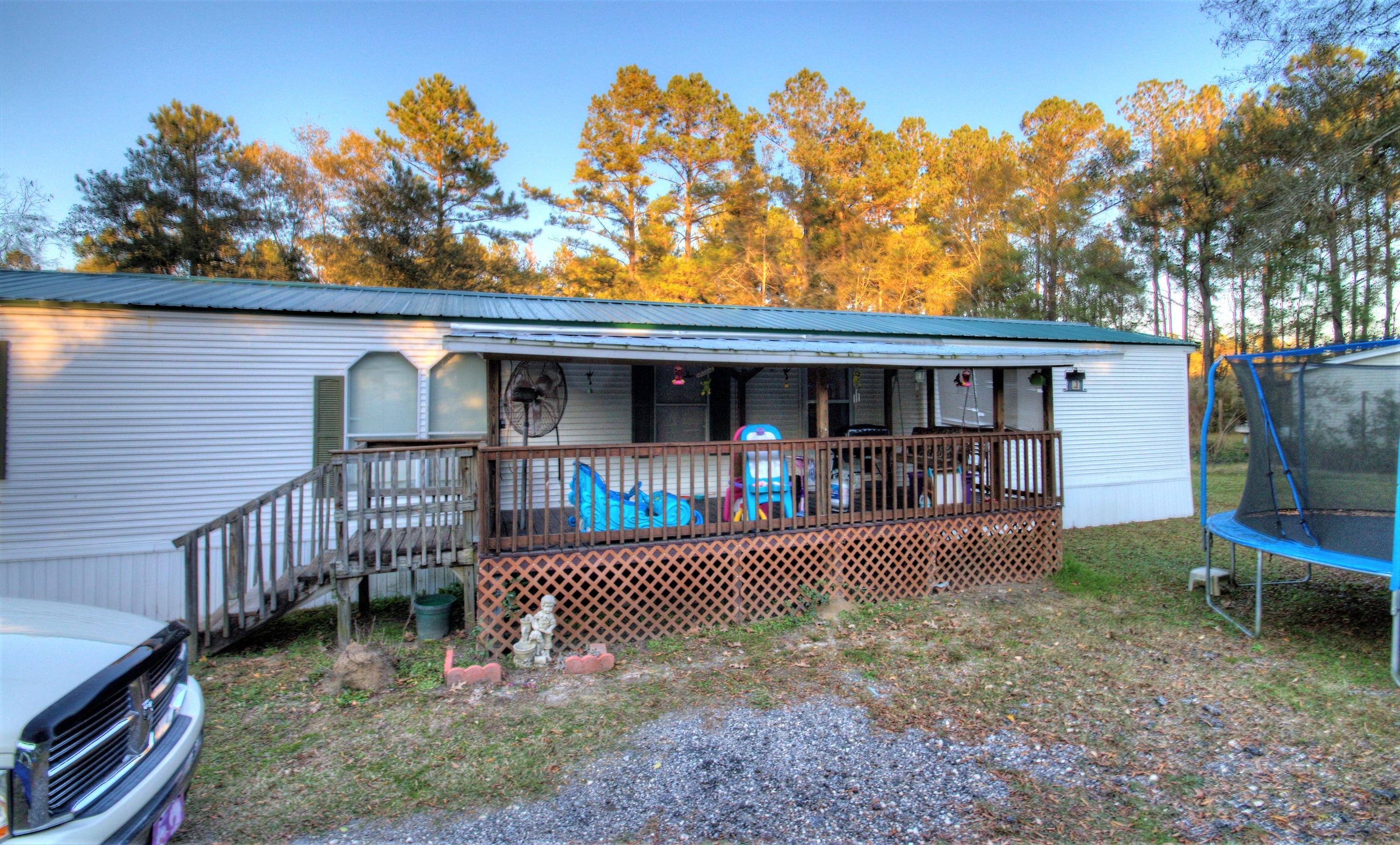 110 Conducive Way Bonneau, SC 29431 - Photo 3 of 13 Front Porch
