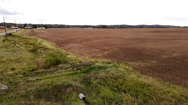 $279,900 | 61 Sr, Lynnville, IN 47619