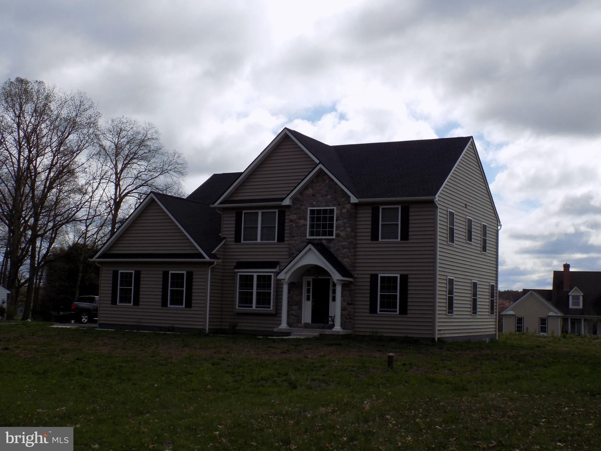 675 Scott Road Pipersville, PA 18947 - Photo 3 of 26 Gallery Image 3