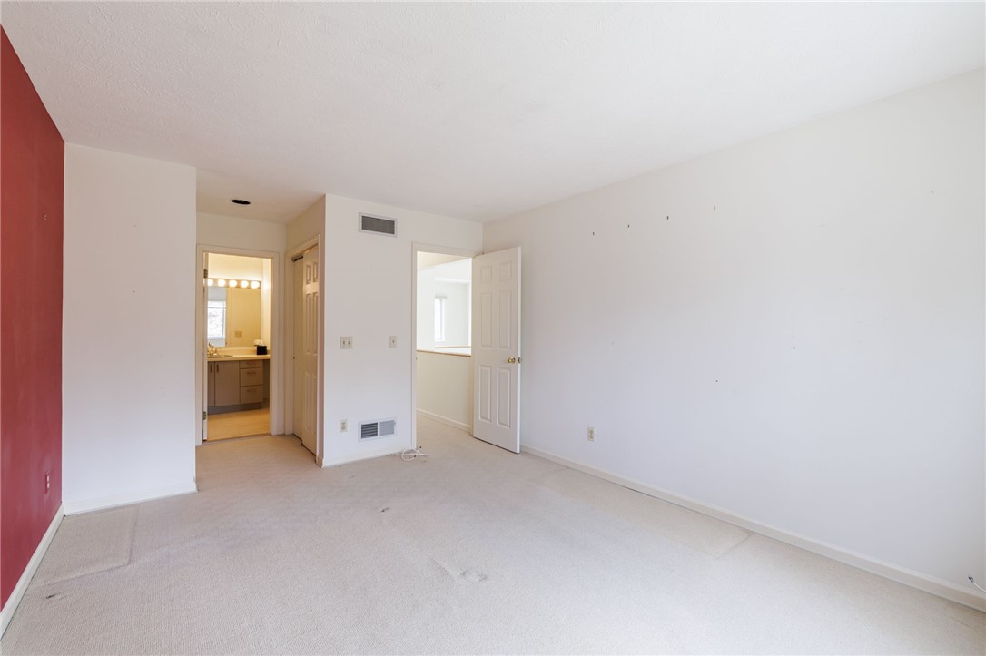 223 Highland Parkway Rochester, NY 14620 - Photo 21 of 29