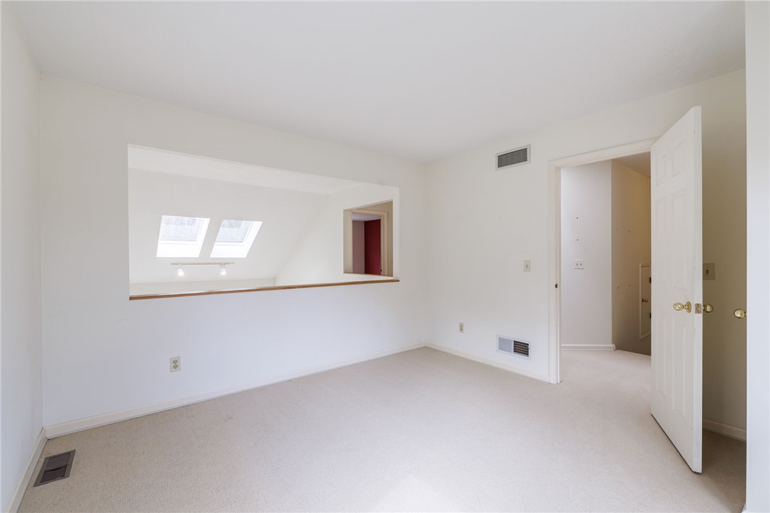 223 Highland Parkway Rochester, NY 14620 - Photo 25 of 29