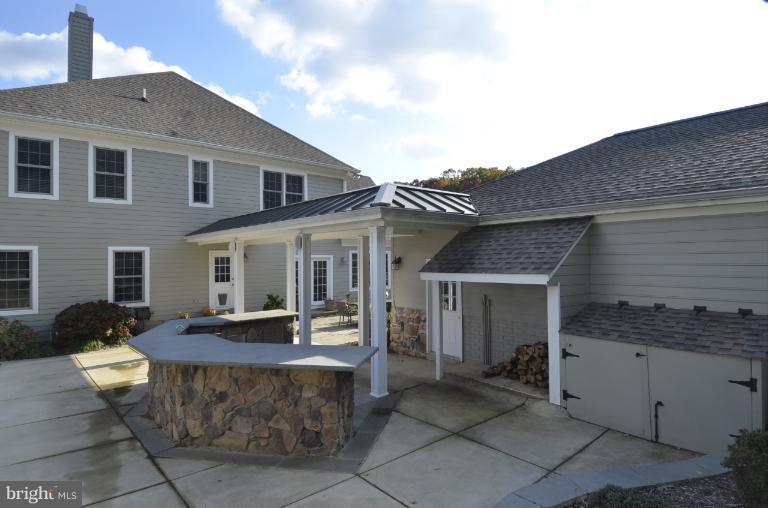 17523 Moore Road Boyds, MD 20841 - Photo 14 of 30 Exterior (Rear)