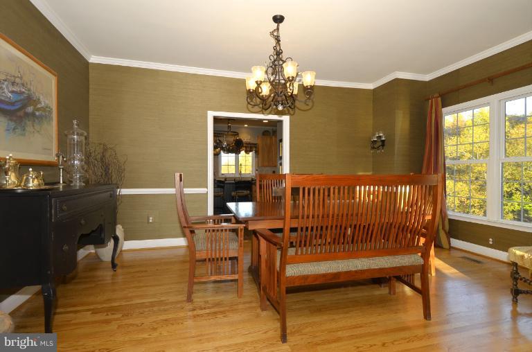 17523 Moore Road Boyds, MD 20841 - Photo 15 of 30 Dining Room