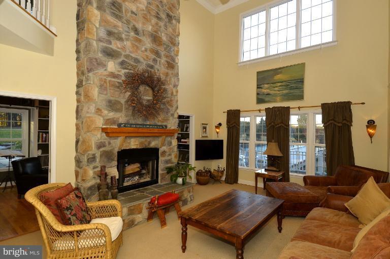 17523 Moore Road Boyds, MD 20841 - Photo 17 of 30 Family Room