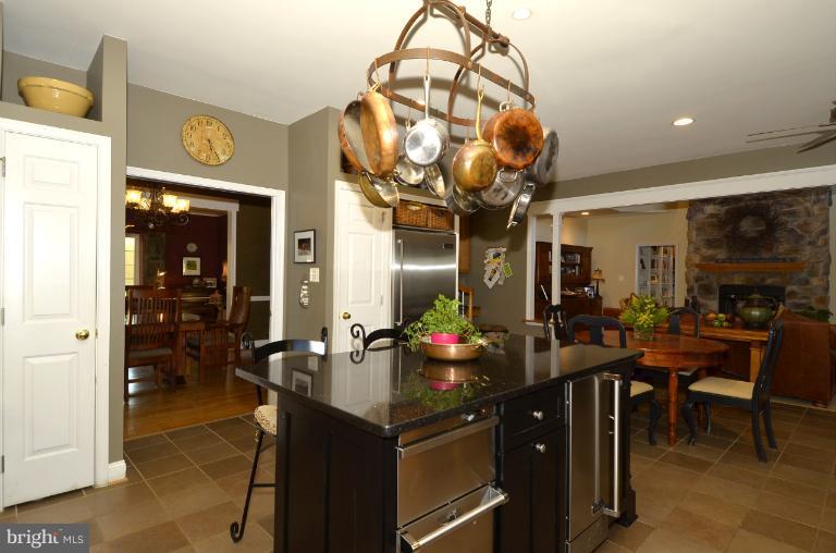 17523 Moore Road Boyds, MD 20841 - Photo 22 of 30 Kitchen