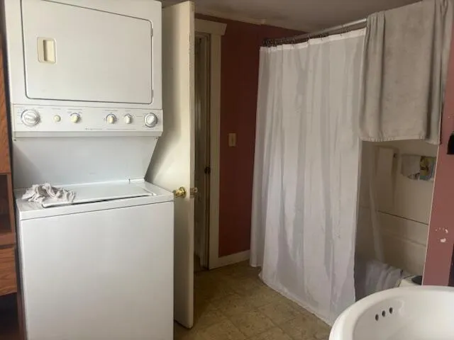 $199,900 | 31 Greenlief Street, Augusta, ME 04330