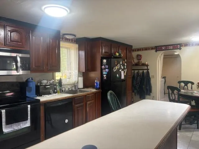 $199,900 | 31 Greenlief Street, Augusta, ME 04330