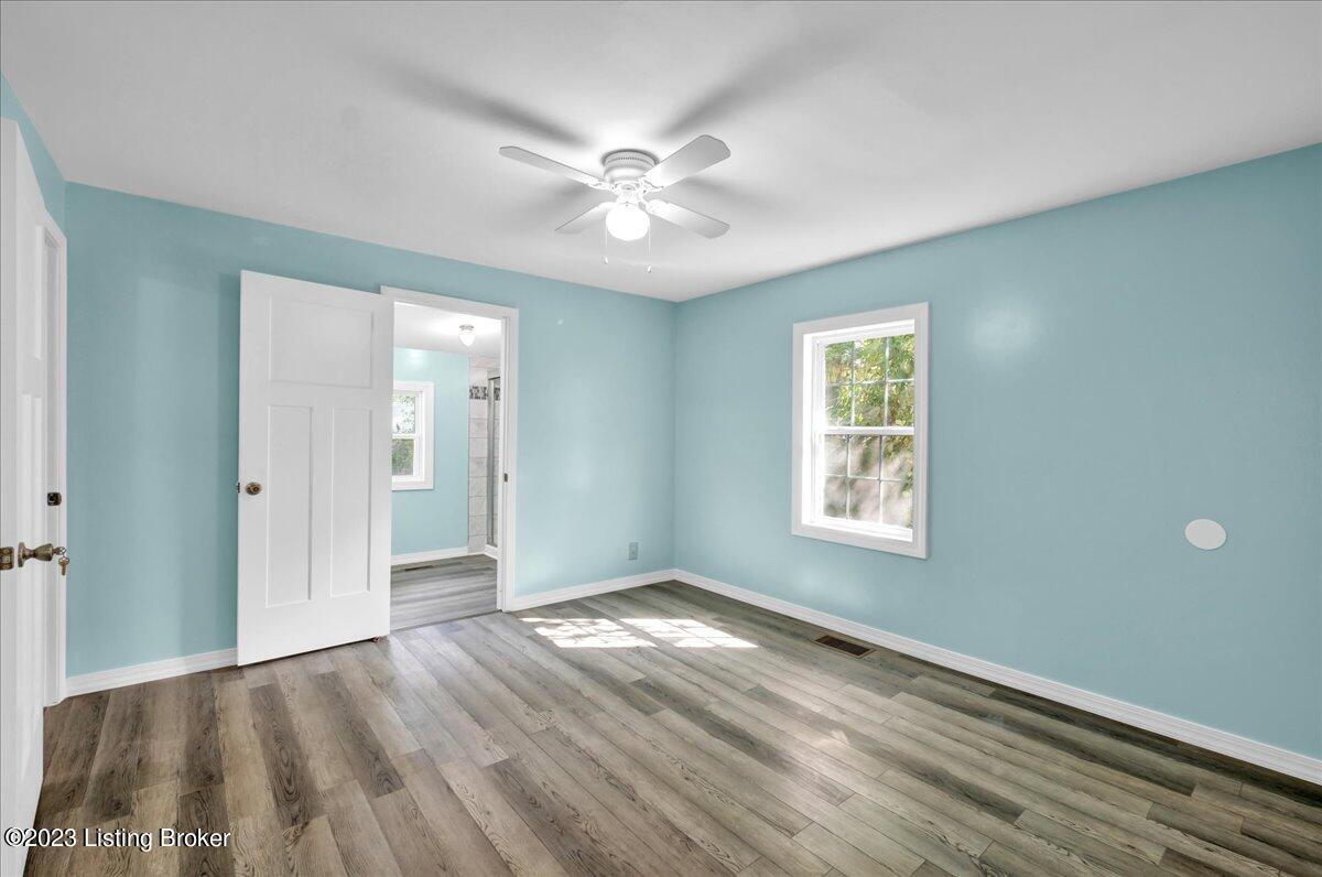 8115 Kerry Road Louisville, KY 40258 - Photo 23 of 44 21-8115 Kerry Rd -121