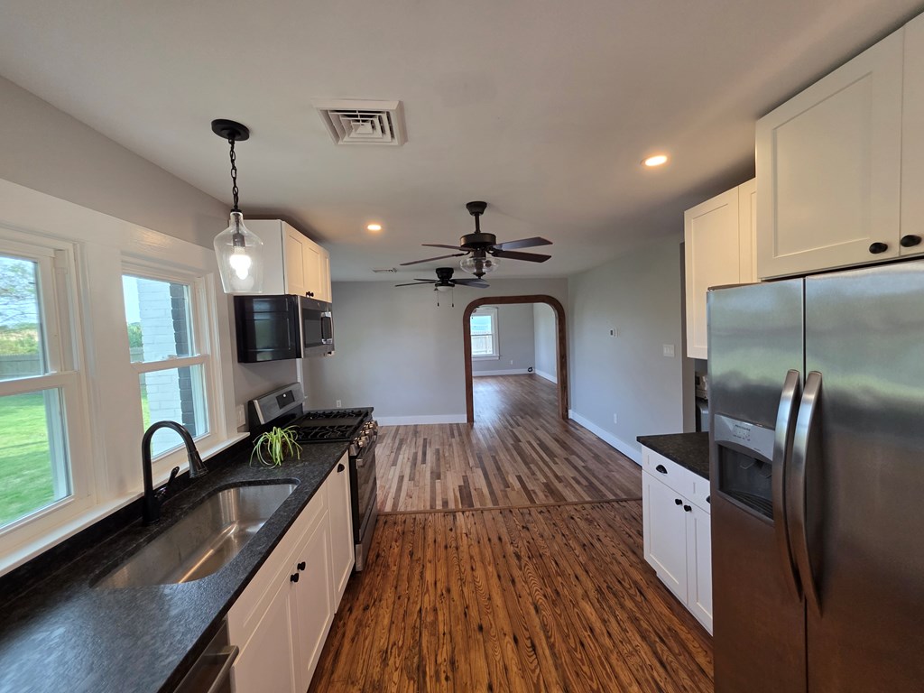 21484 Southside Road Onancock, VA 23417 - Photo 6 of 22