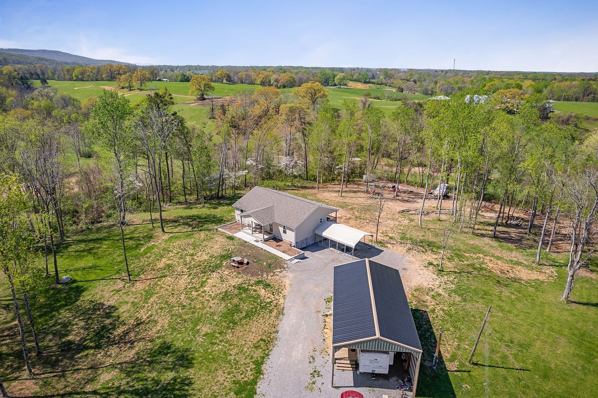 610 Sunset Point Road McMinnville, TN 37110 - Photo 3 of 34 Gallery Image 3