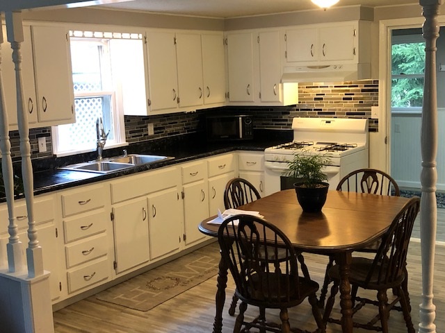 10768 Freeman Road Mesick, MI 49668 - Photo 8 of 23 1879130-7.JPG