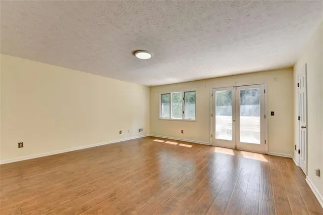 $625,000 | 1522 Catherine Court, Suwanee, GA 30024