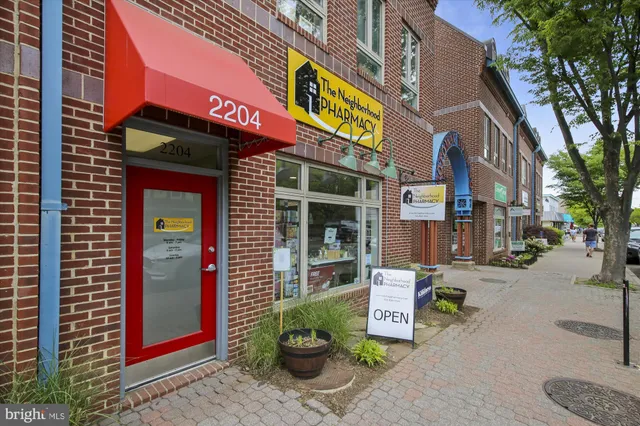 $4,000 | 537 East Duncan Avenue, Alexandria, VA 22301