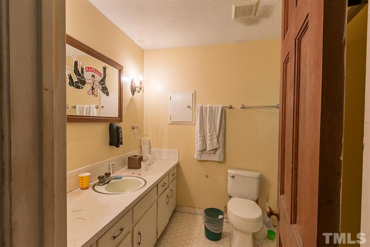 2832 Durham Road Wake Forest, NC 27587 - Photo 16 of 25 Gallery Image 16