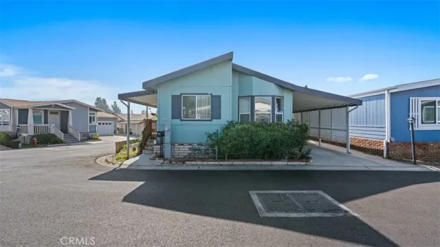 a view of a house with outdoor space