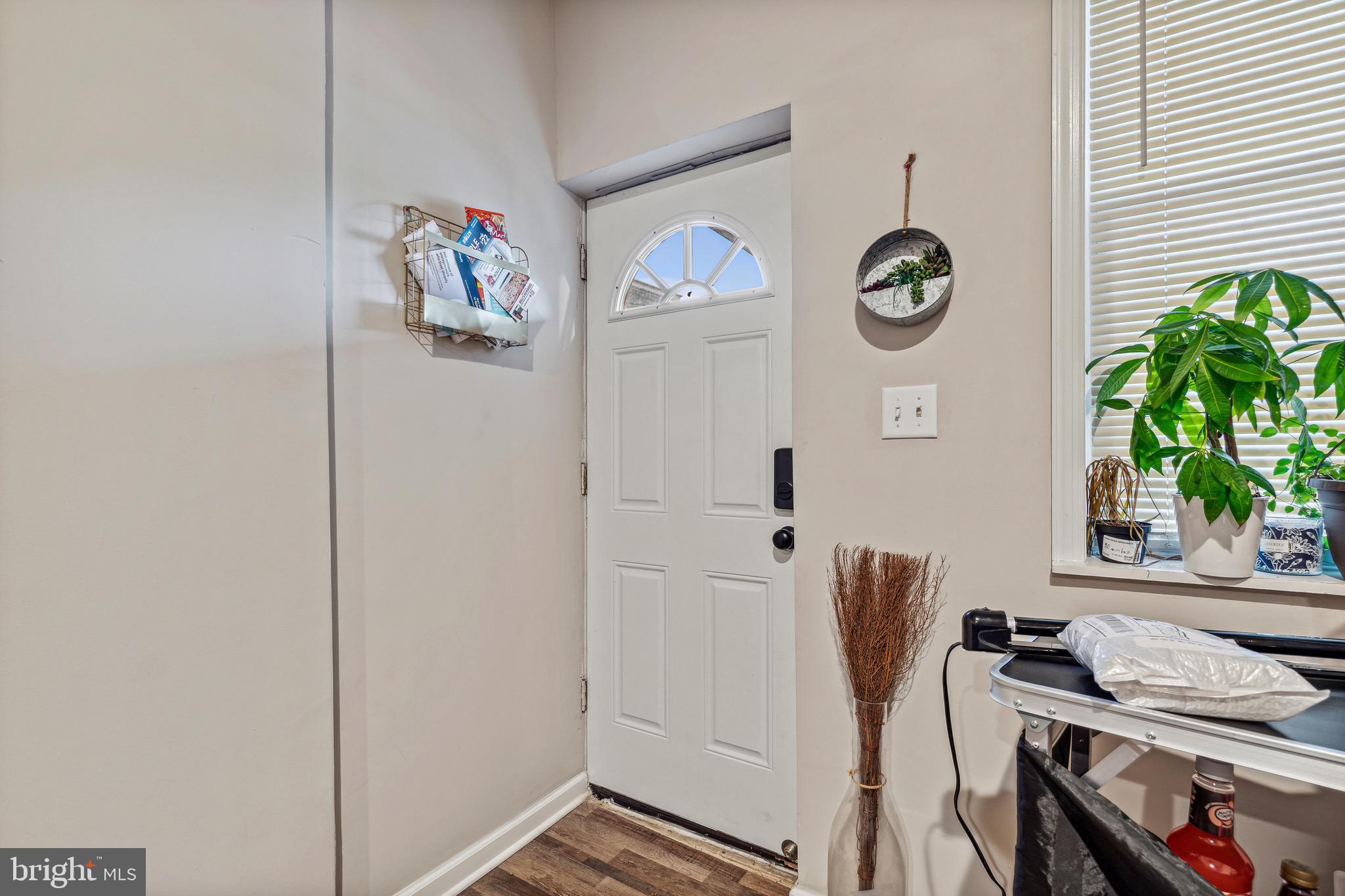 4606 York Road Baltimore, MD 21212 - Photo 27 of 33 a view of a workspace with furniture and a window