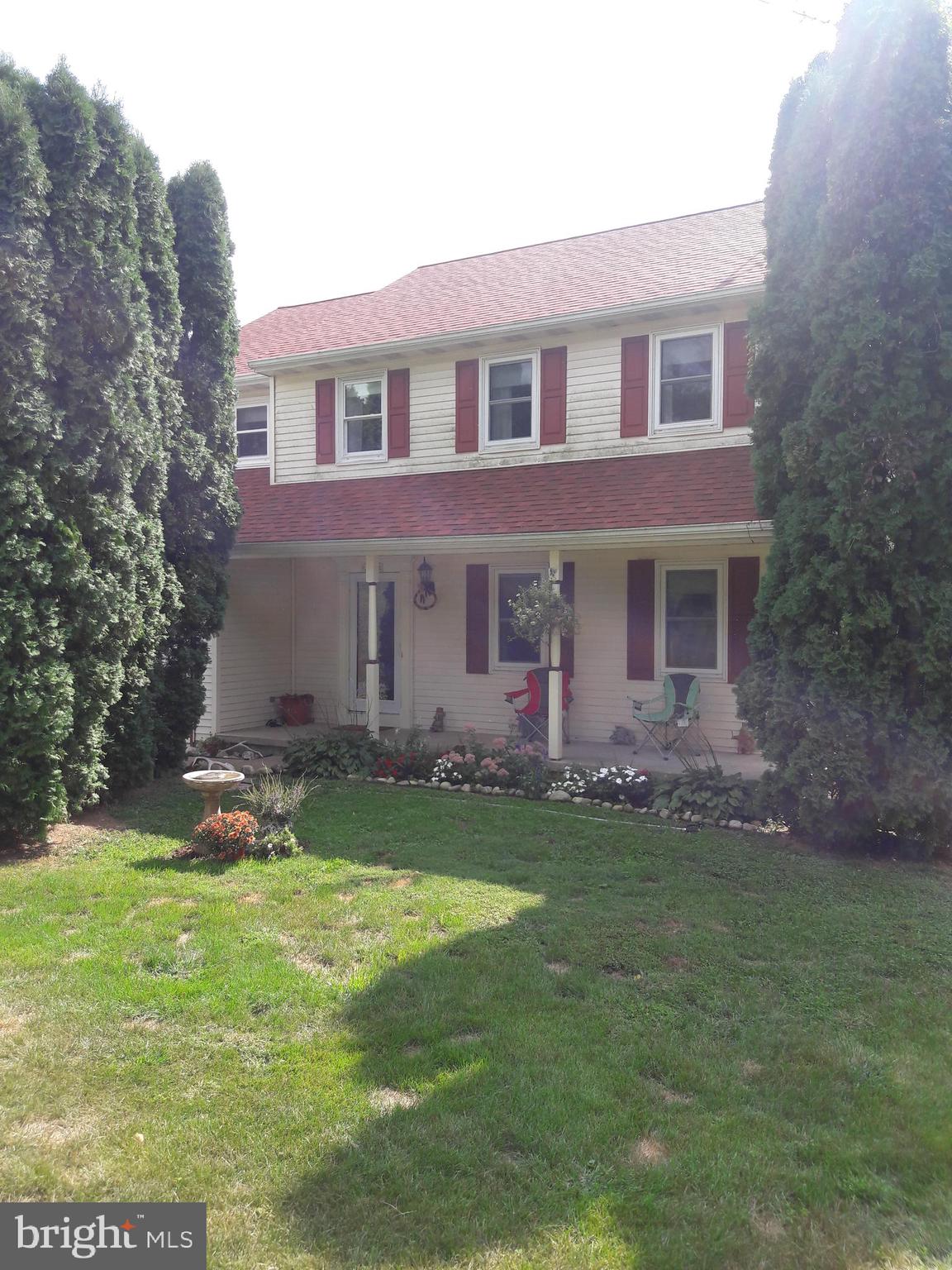 698 King Pen Road Kirkwood, PA 17536 - Photo 2 of 20 Plenty of privacy