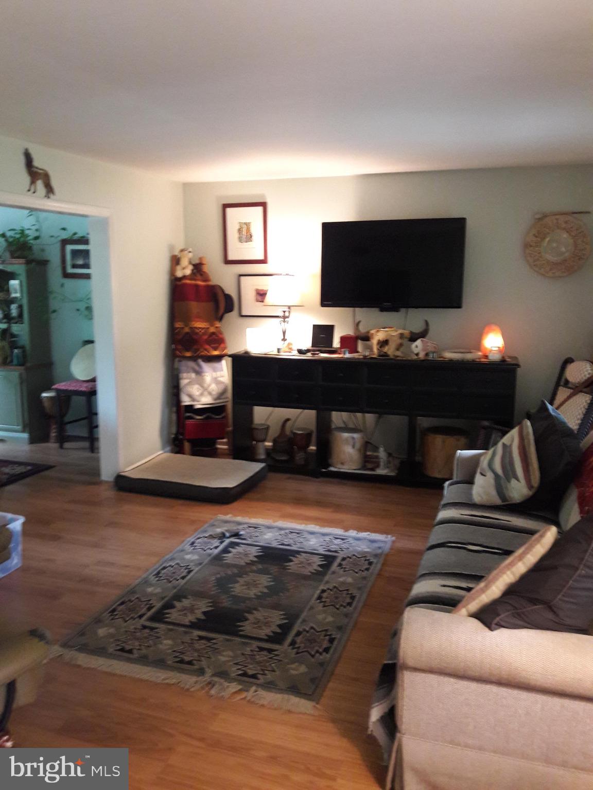 698 King Pen Road Kirkwood, PA 17536 - Photo 5 of 20 Family Room