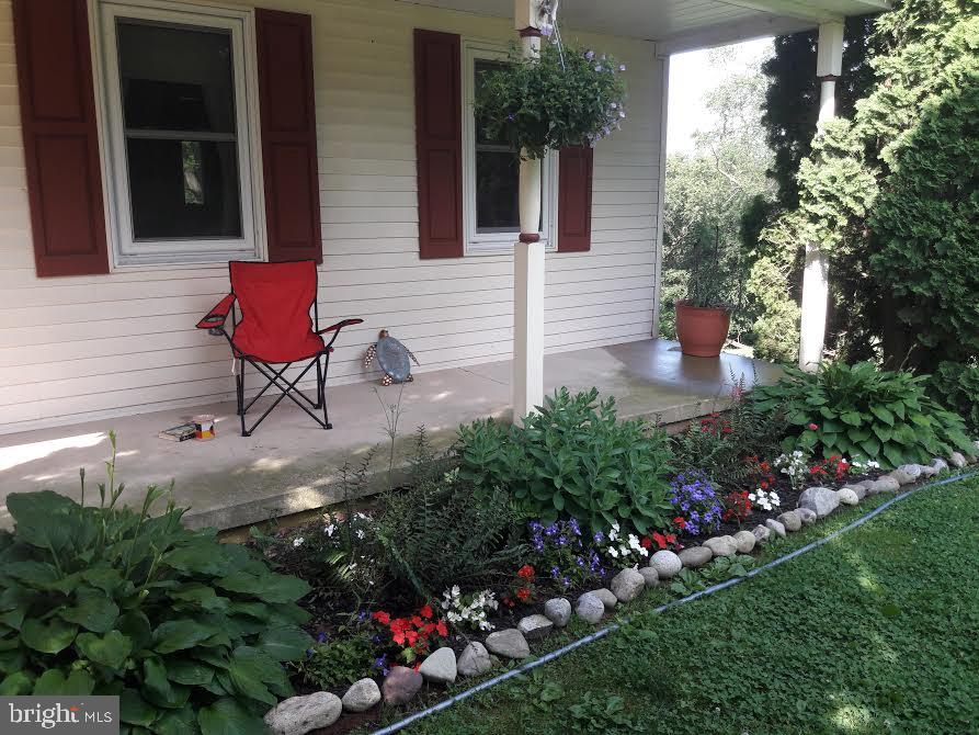698 King Pen Road Kirkwood, PA 17536 - Photo 8 of 20