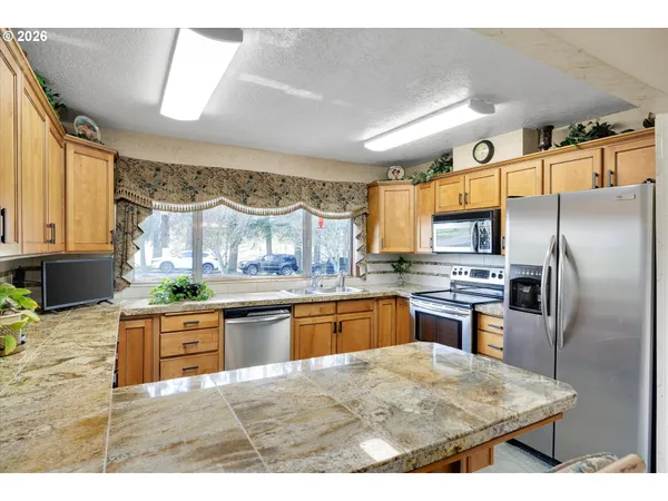 $724,000 | 30125 Southeast Chase Road, Gresham, OR 97080