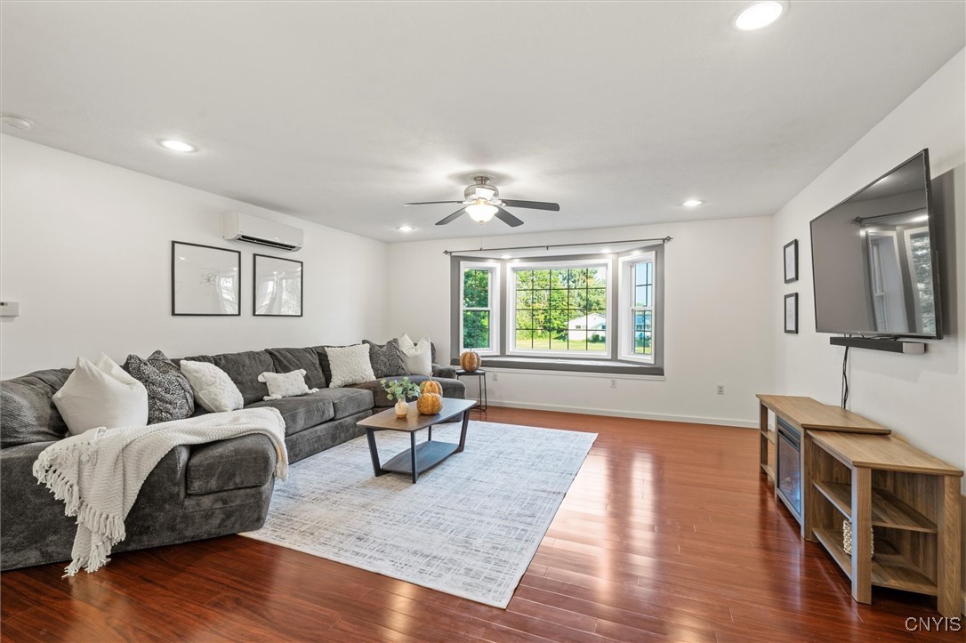 1111 County Rte 37 Central Square, NY 13036 - Photo 19 of 49