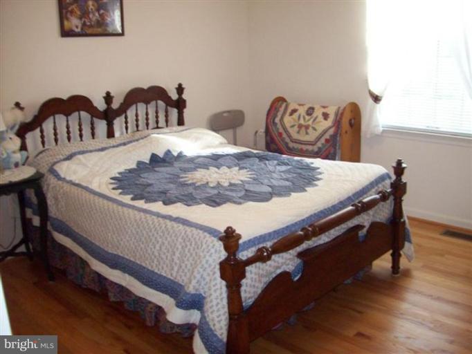 5330 Porterstown Road Keedysville, MD 21756 - Photo 11 of 23 Bedroom #2