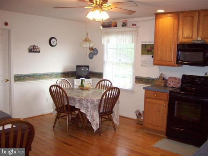 5330 Porterstown Road Keedysville, MD 21756 - Photo 9 of 23 Kitchen #2