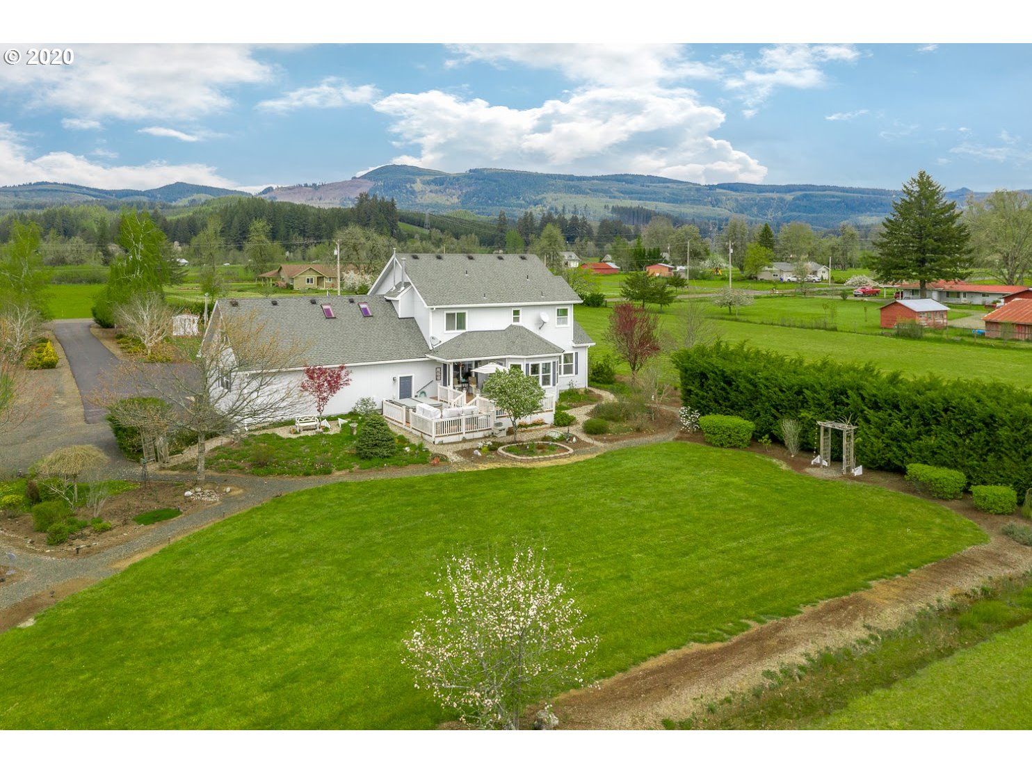 38566 Upper Camp Creek Road Springfield, OR 97478 - Photo 31 of 32
