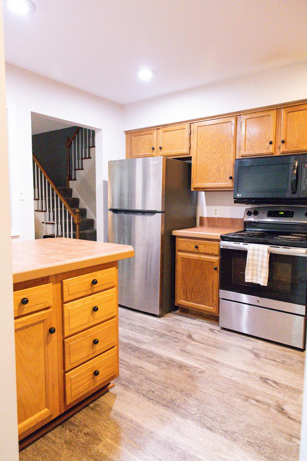 3213 Pinewyn Circle Lancaster, PA 17601 - Photo 11 of 30 Kitchen