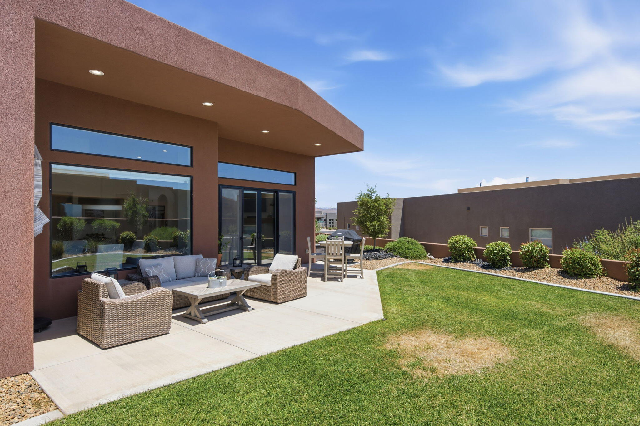 5429 West Copper Cliffs Way Hurricane, UT 84737 - Photo 42 of 48 backyard