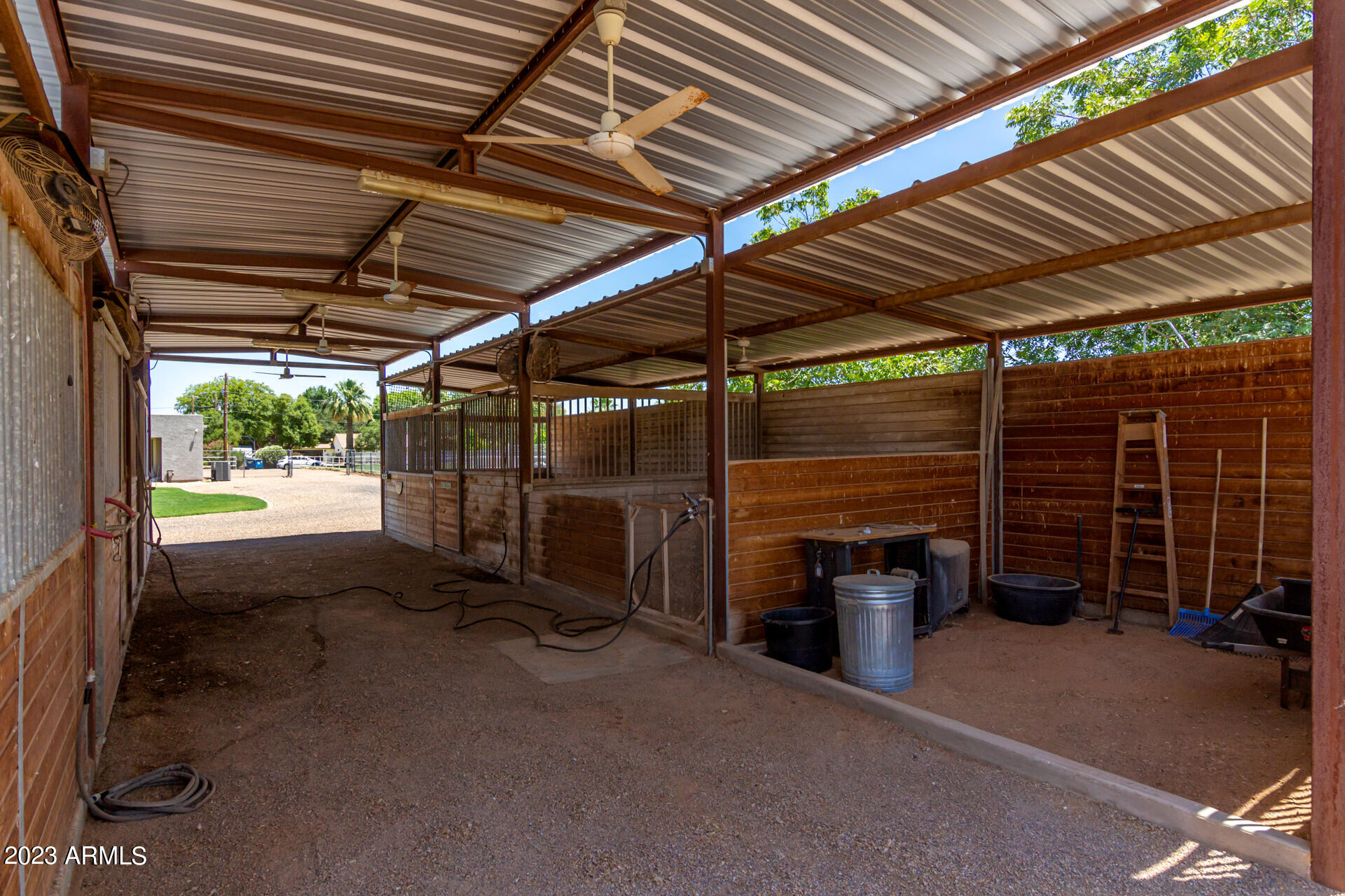 17719 East Brooks Farm Road Gilbert, AZ 85298 - Photo 4 of 73 Professional Barn