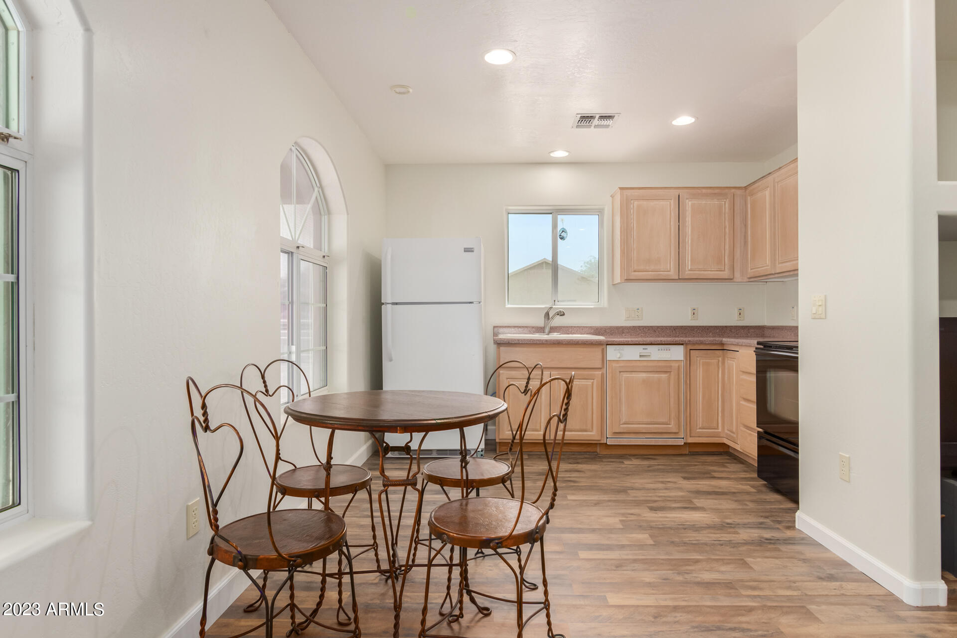 17719 East Brooks Farm Road Gilbert, AZ 85298 - Photo 42 of 73 39 - Brooks