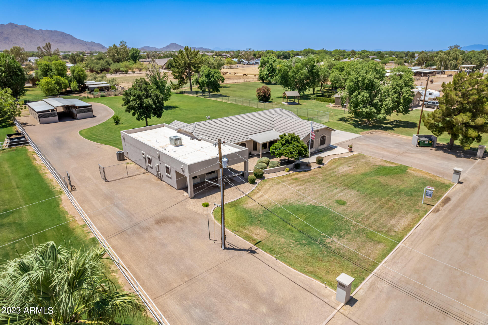 17719 East Brooks Farm Road Gilbert, AZ 85298 - Photo 61 of 73 03 - Brooks Farms