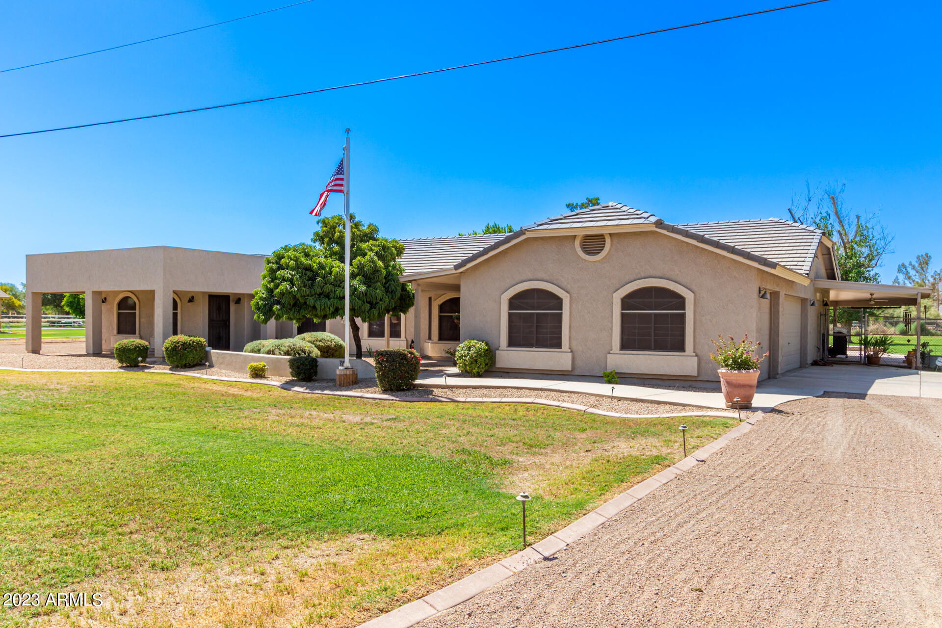 17719 East Brooks Farm Road Gilbert, AZ 85298 - Photo 7 of 73 03 - Brooks