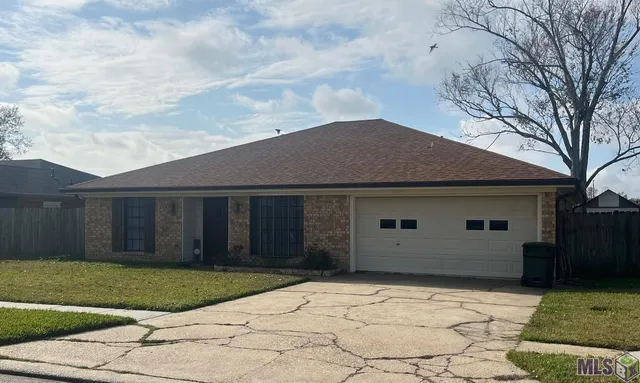 $212,000 | 106 Jennifer Circle, Houma, LA 70360