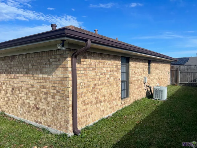 $212,000 | 106 Jennifer Circle, Houma, LA 70360