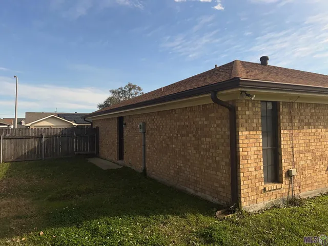$212,000 | 106 Jennifer Circle, Houma, LA 70360