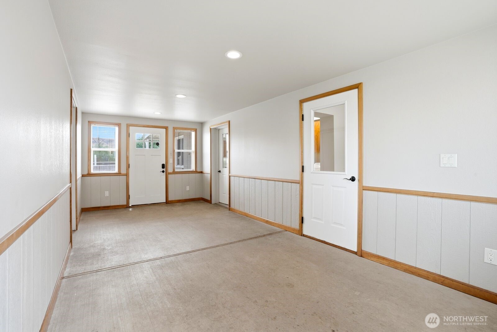 4101 Ahtanum Road Yakima, WA 98903 - Photo 17 of 38