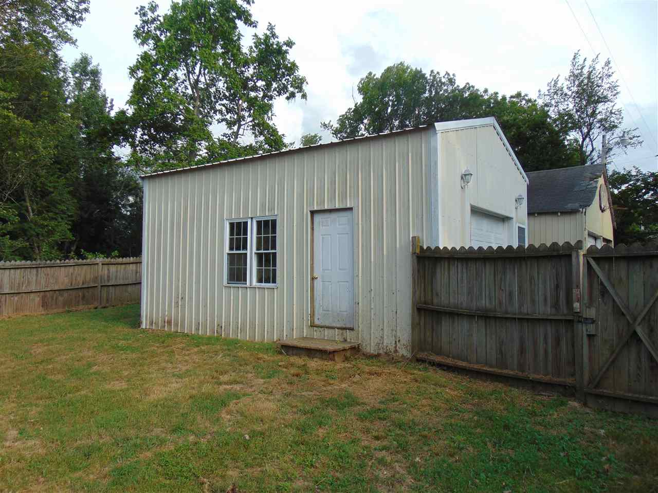 3688 Chalybeate Road Smiths Grove, KY 42171 - Photo 4 of 16 Gallery Image 4