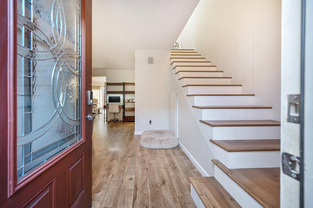 7436 Ranch Avenue Citrus Heights, CA 95610 - Photo 5 of 30