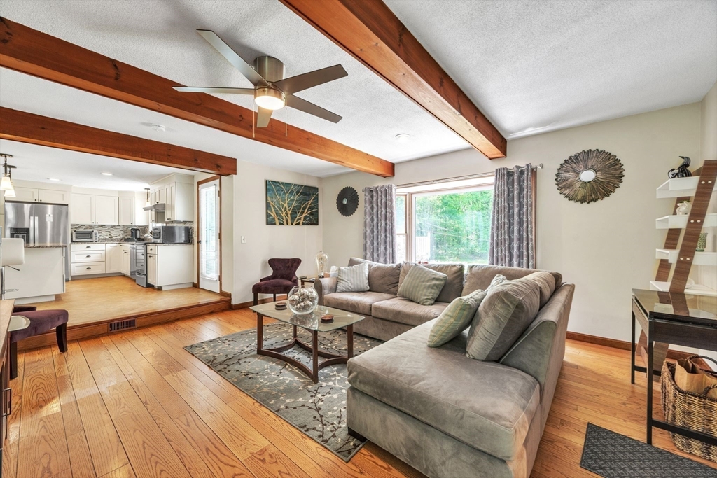 233 Bay Road Belchertown, MA 01007 - Photo 3 of 42 Gallery Image 3